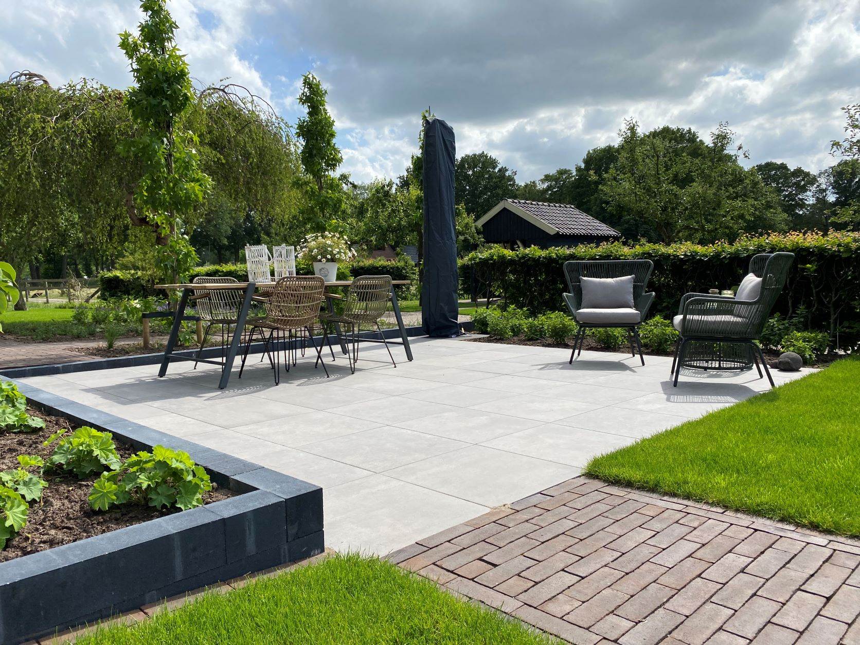 Terras met keramische tegels