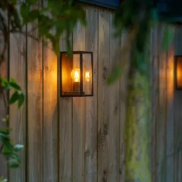 gardenlights sitta