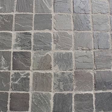 Greskei 14x14x5-7cm TB gres Metz