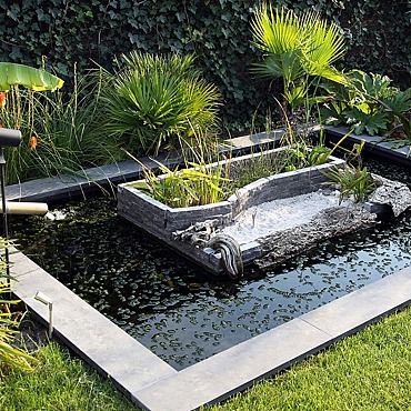 Hardsteen Vijverafdekrand Asian Bluestone met Facet 3x25x100cm Asian Bluestone