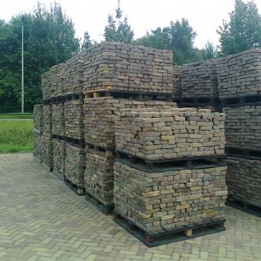 Oude gebakken waaltjes 100% heel