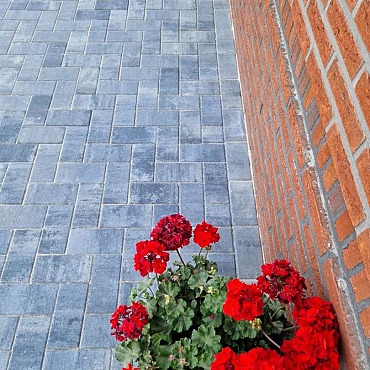 Design brick 8 cm nero/grey mini facet komo