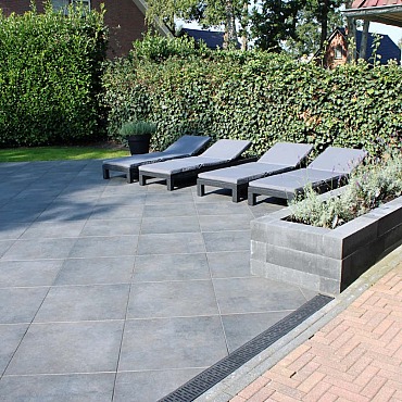 Keramische Tuintegel Sky 60x60x3cm Dark (zo lang de voorraad strekt)