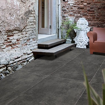 Robusto Ceramica 3.0 80x80x3cm Betonoptik Dark