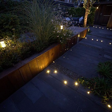 in-lite Liv Low Dark