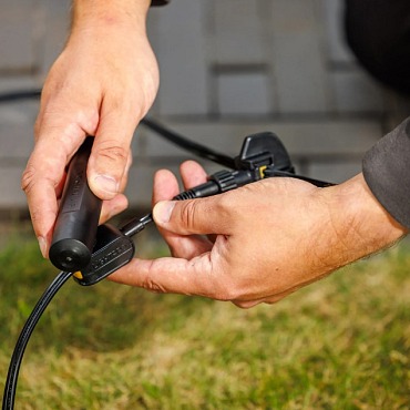 Lightpro 12 volt Connector Type-M-M