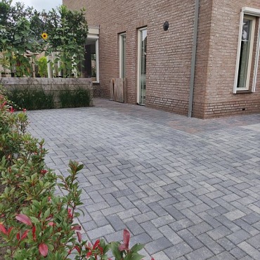 Betonstraatsteen 6 cm grijs-zwart komo