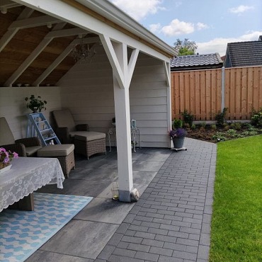 Patio Brick 8 cm black TOP mini facet komo