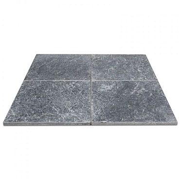 Madagascar Blue 60x60x3cm gezoet en getrommeld