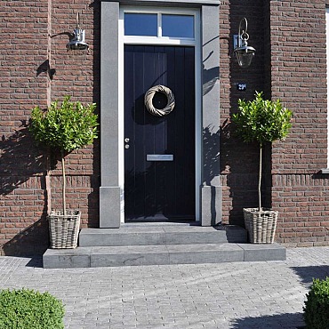 Bloktrede 100x35x15 cm Spotted Bluestone  Gezoet, Antislip/Gezoet